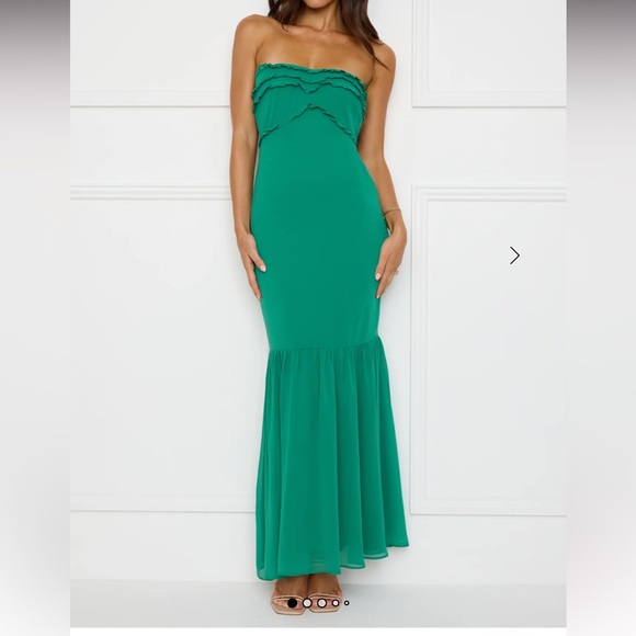 Hello Molly Dresses & Skirts - Hello Molly STYLISH SNAKE STRAPLESS MAXI DRESS GREEN